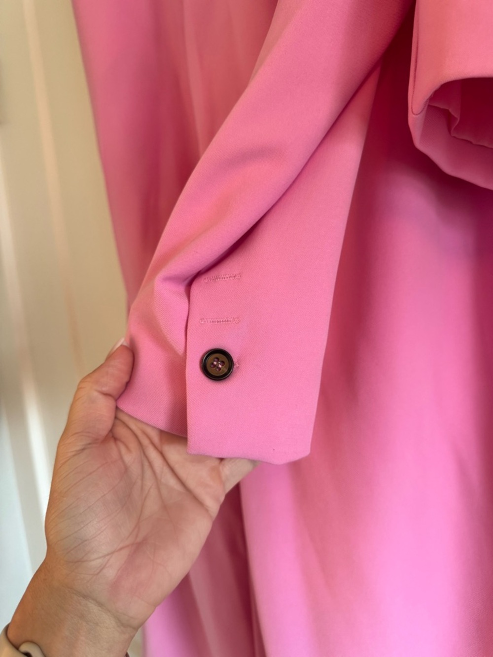 entro Pink Wide-Leg Pants with Matching Cropped Blazer - Picture 4 of 4